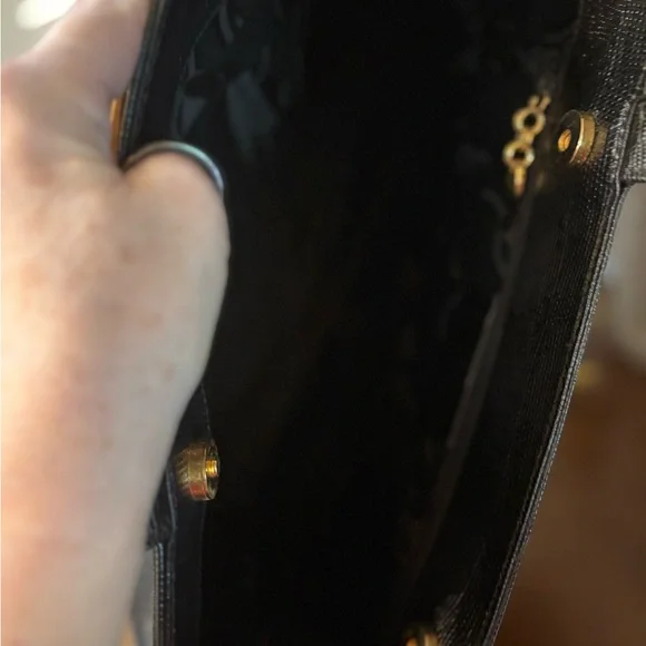 Salvatore Ferragamo Vala Vintage Black pebble Leather Tote Bag - Picture 3 of 11